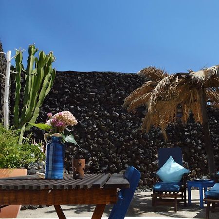 Stylish Getaway With Secluded Patio In Lava Finca Uga Εξωτερικό φωτογραφία