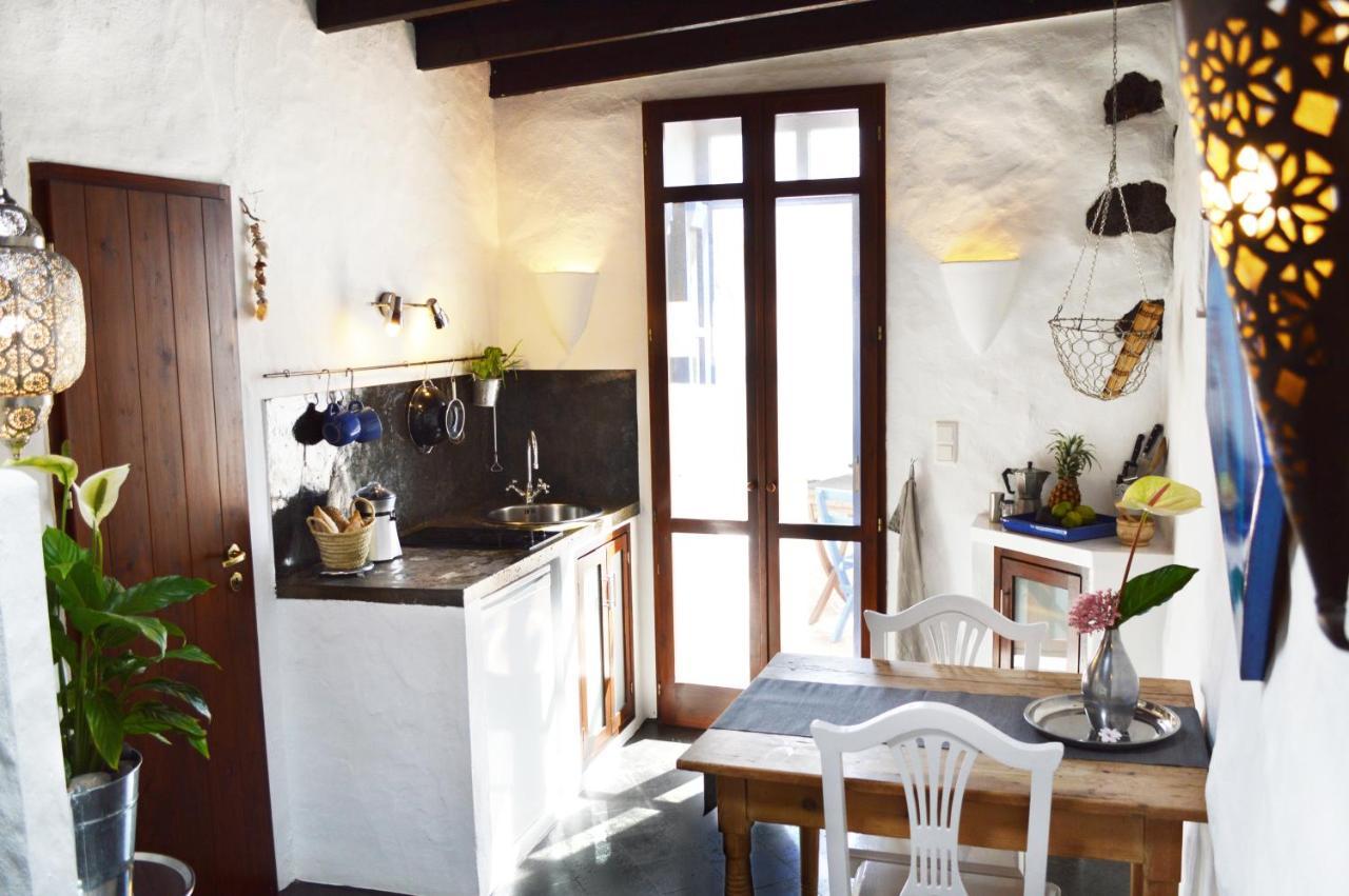 Stylish Getaway With Secluded Patio In Lava Finca Uga Εξωτερικό φωτογραφία
